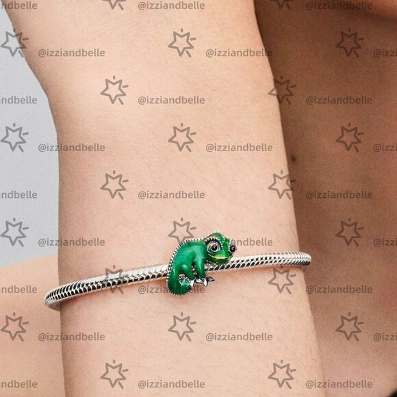 Pandora Disney Tangled Pascal Colour-changing Charm - Picture 4 of 5